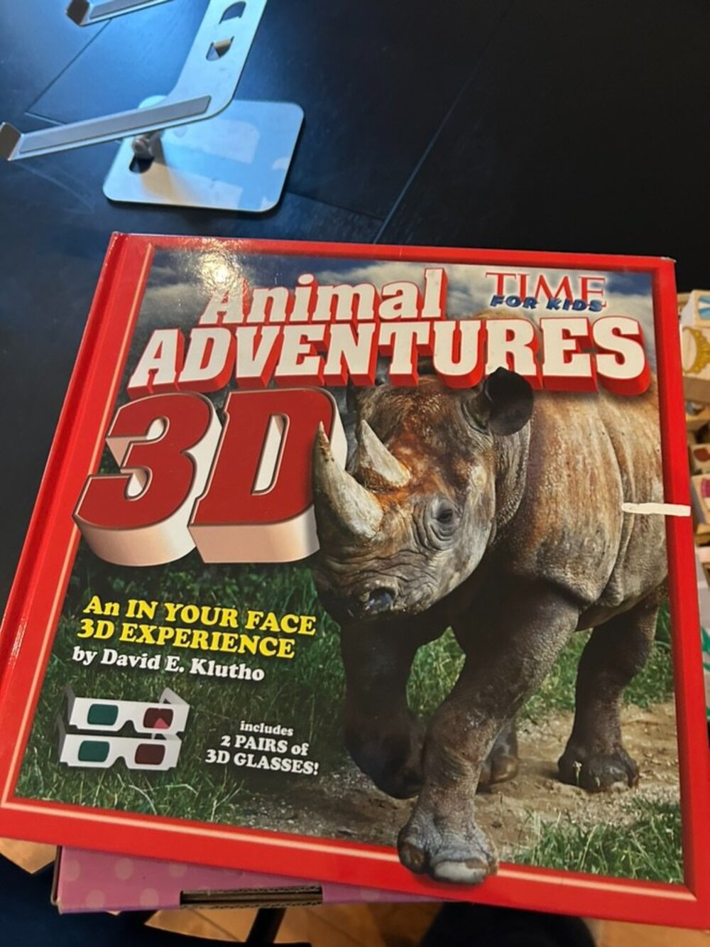📚🦁 Time for Kids: Animal Adventures 3D Book – Includes 2 Pairs of 3D Glasses